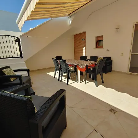 فيلة Casa Mirella *