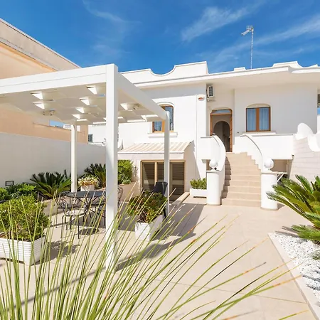 Casa Mirella فيلة Santa Maria di Leuca