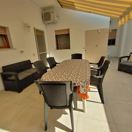 Casa Mirella *