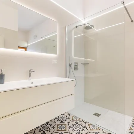 Casa Mirella Villa *